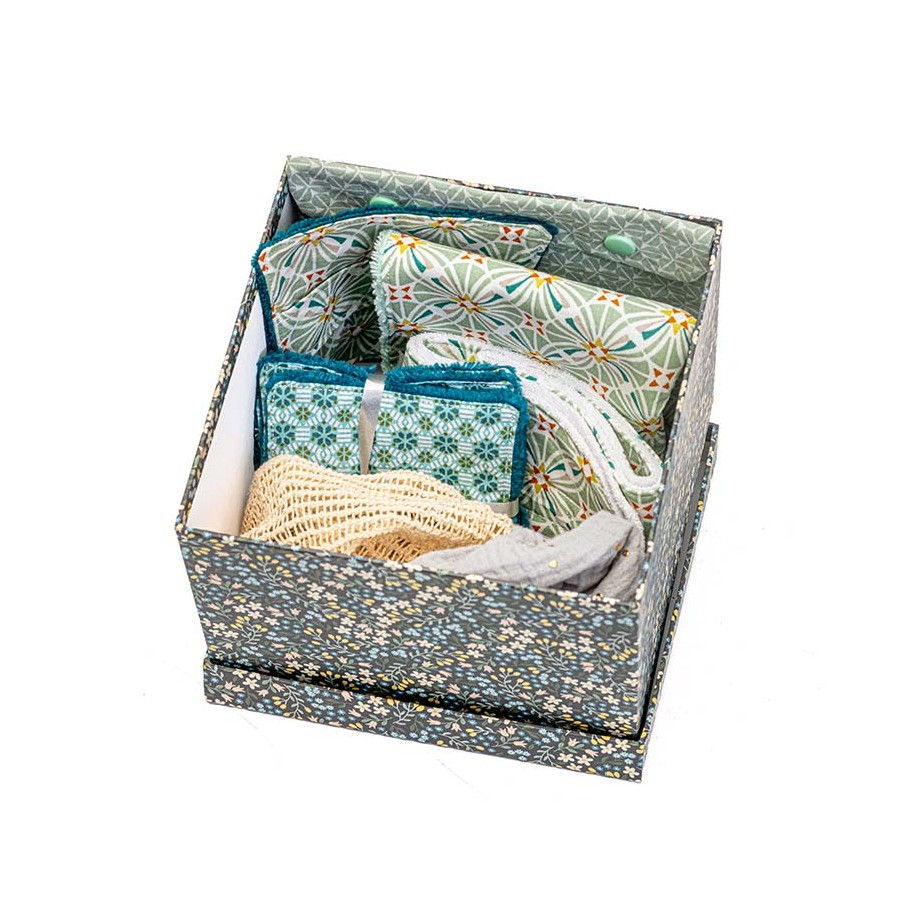 box beauté écoresponsable, zéro déchet, mini serviette visage, lingettes démaquillantes, fleur de douche box beauté écoresponsable, zéro déchet, mini serviette visage, lingettes démaquillantes, fleur de douche
